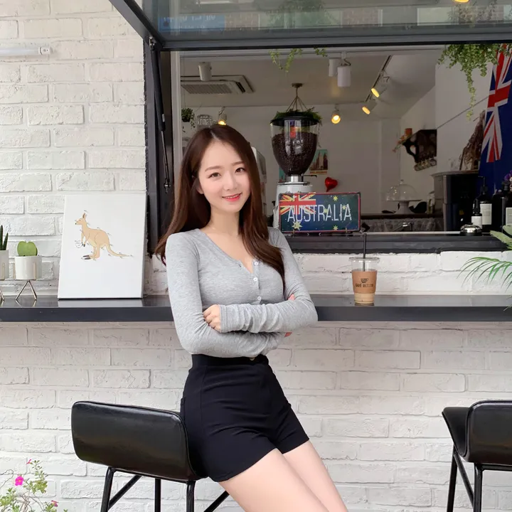 [허리쏘옥/착붙핏] 애플 뒷포켓 스판 하이웨스트 반바지 상세 이미지 49