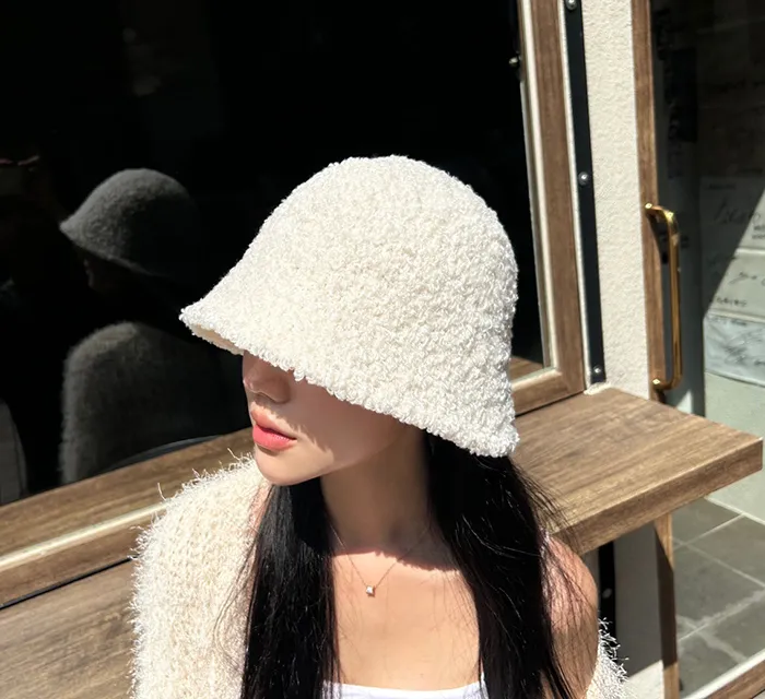 [당일배송]루킨포자체생산[특가세일]무지 뽀글이 벙거지 [묶음세일]뽀송이 양털 니트 버킷햇 모자 4color(블랙칼라-2000원) 상세 이미지 6