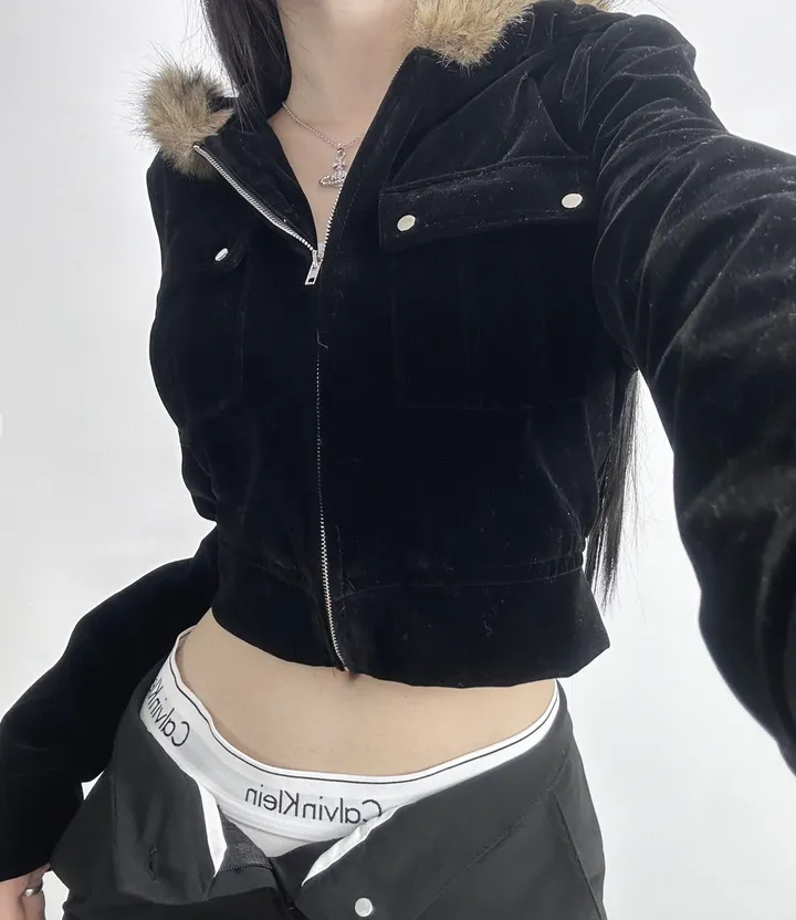 velvet fur hood  jacket- 벨벳 퍼 후드 자켓 2color (힙, 스트릿, 유니크, 크롭, y2k, 빈티지, 퍼, 집업, 후드집업) 상세 이미지 21