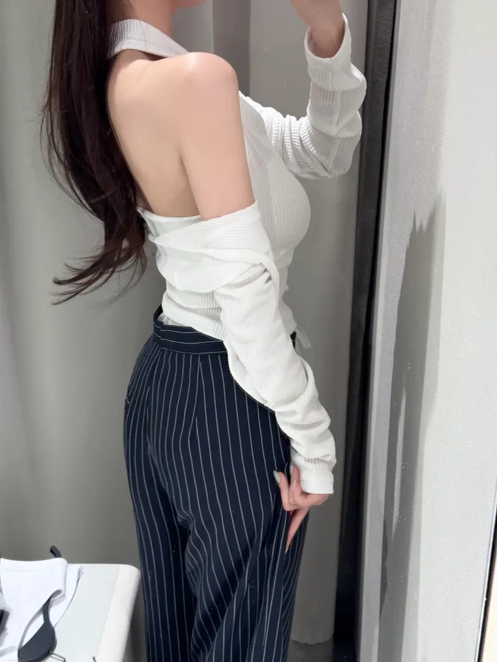 [국내고퀄] 글로우 홀터 나시 가디건 ( 3color ) 상세 이미지 16