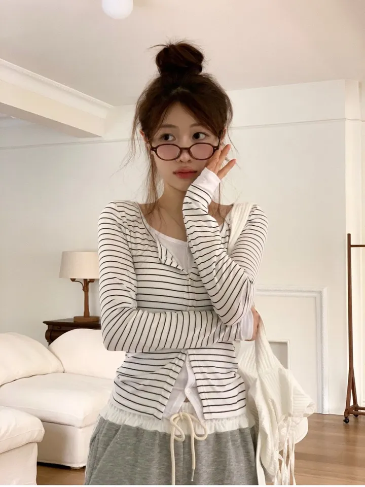 [일체형🤍-3kg]키에리 일체형 마린 스트라이프 슬림핏 배색 가디건 4color 상세 이미지 24
