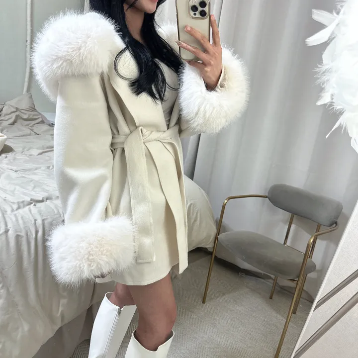 [가성비MD완전강추] 2color 폭스퍼+페이크퍼 후드 미니 벨트SET 코트 *연말룩 크리스마스룩 데이트룩 겨울코트 추천 짧은 코트 퍼 탈부착 가능* 상세 이미지 24