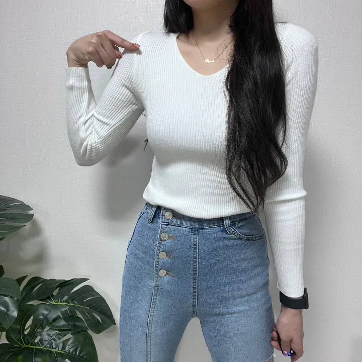1000장 돌파! 🚀당일발송!🚀✨진짜최저가보장✨ 🎊봄까지 쭉!🎊 주문폭주 🎀리뷰극찬🎀 2개 구매시 묶음할인! 기본 슬림 골지 브이넥 니트 긴팔티 상세 이미지 11