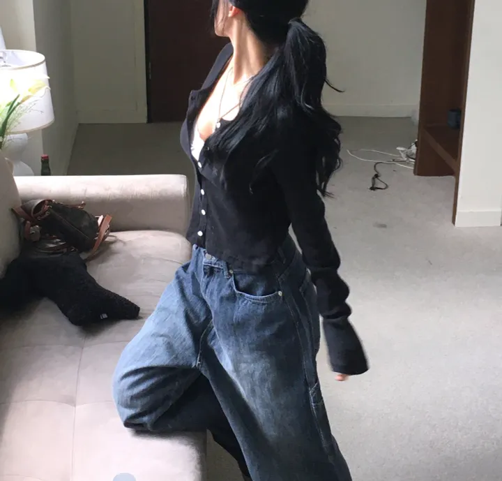 [정석핏!!/핏예쁨🤎] 데일리 랜드 여리 펀칭 가디건 상세 이미지 6