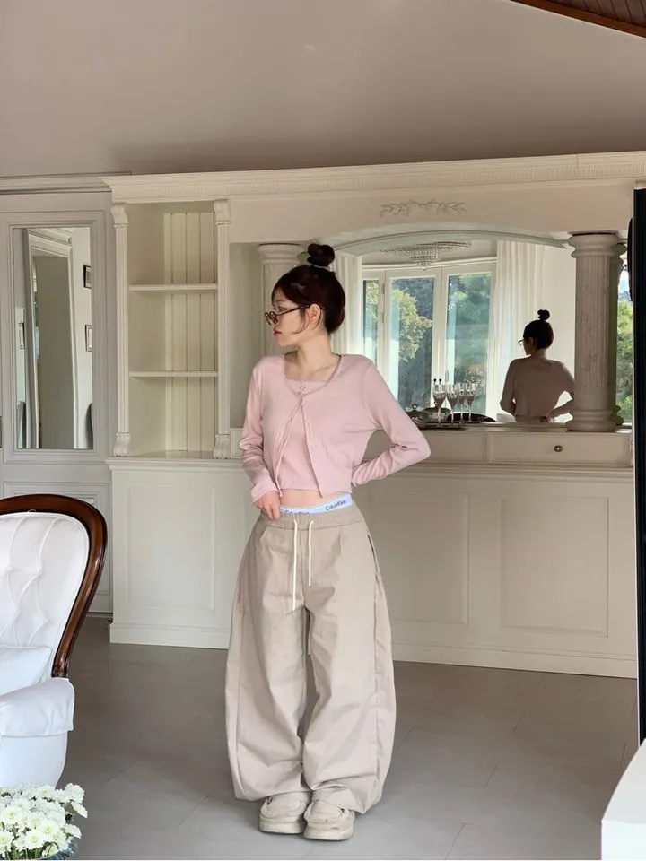 [Set가디건+나시/벚꽃룩/플라워펀칭]로젤린 플라워 펀칭 레이스 슬리브리스 나시 가디건 세트 3color 상세 이미지 43