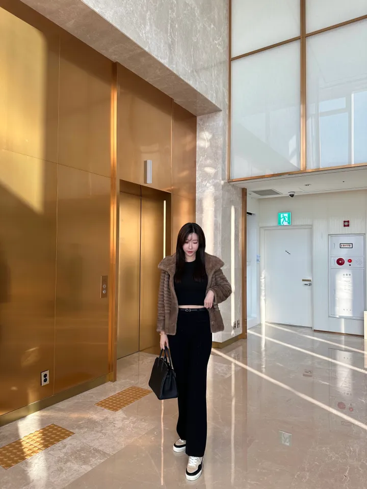 [최저가 보장] FF 페이크 밍크 카라 무스탕 코트 2color 상세 이미지 5