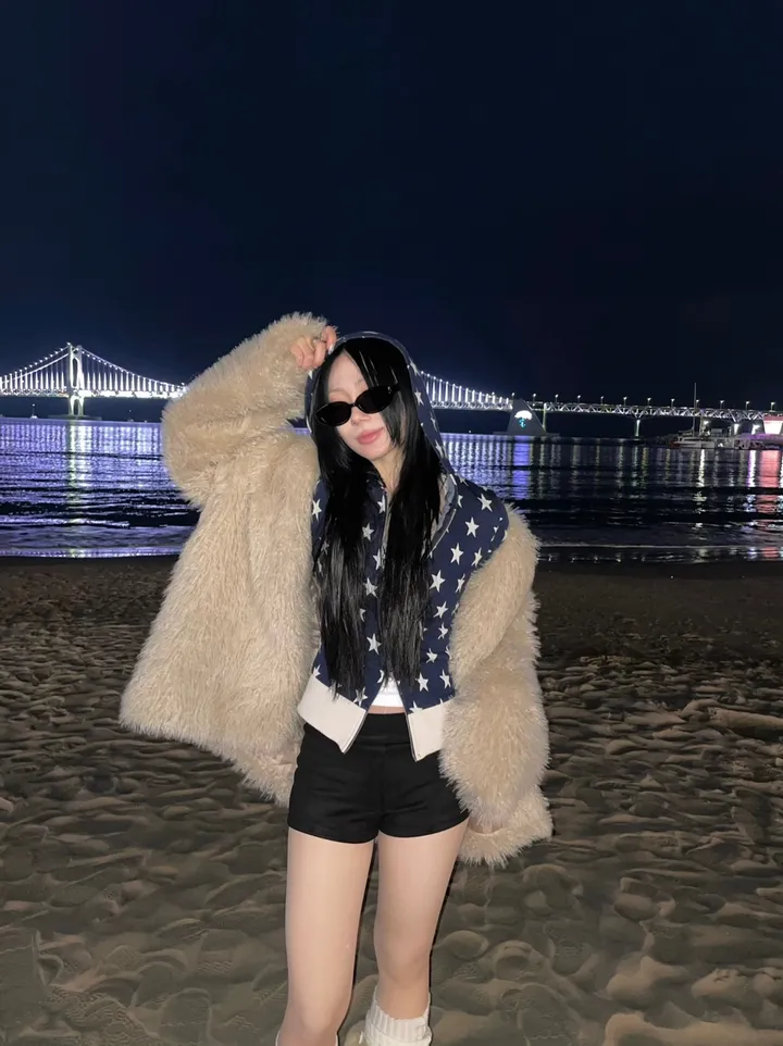 [MD소장/인기상품] y2k star pattern slim crop hood zip-up / y2k 별 스타 패턴 슬림 크롭 후드 집업 상세 이미지 39