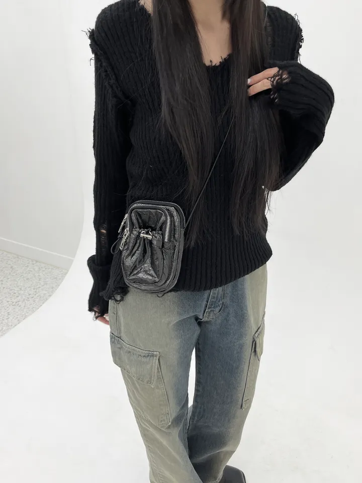 [3color]글로시 / 나일론 스토퍼 미니백 glossy mini crossbag (가벼운 데일리 가방 유니크 쁘띠 스트링 크로스백) 상세 이미지 20