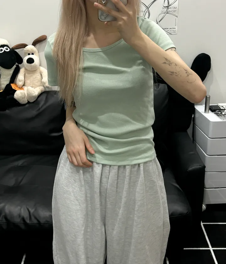 [🎀누적판매 2천장🎀] Butter slimfit u-neck short sleeve T 버터 슬림핏 유넥 반팔티 상세 이미지 45