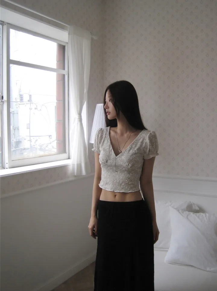 반팔 티셔츠 모델 착용 이미지-S1L35