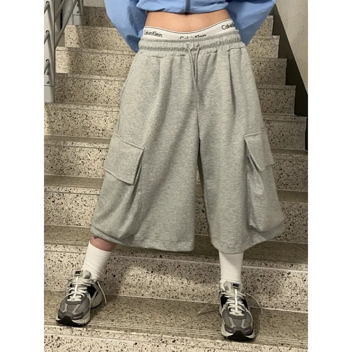 [UNISEX]마일드 루즈 스트링 빅 포켓 카고 버뮤다 드레이닝 와이드 트레이닝 팬츠(3color) 상세 이미지 3