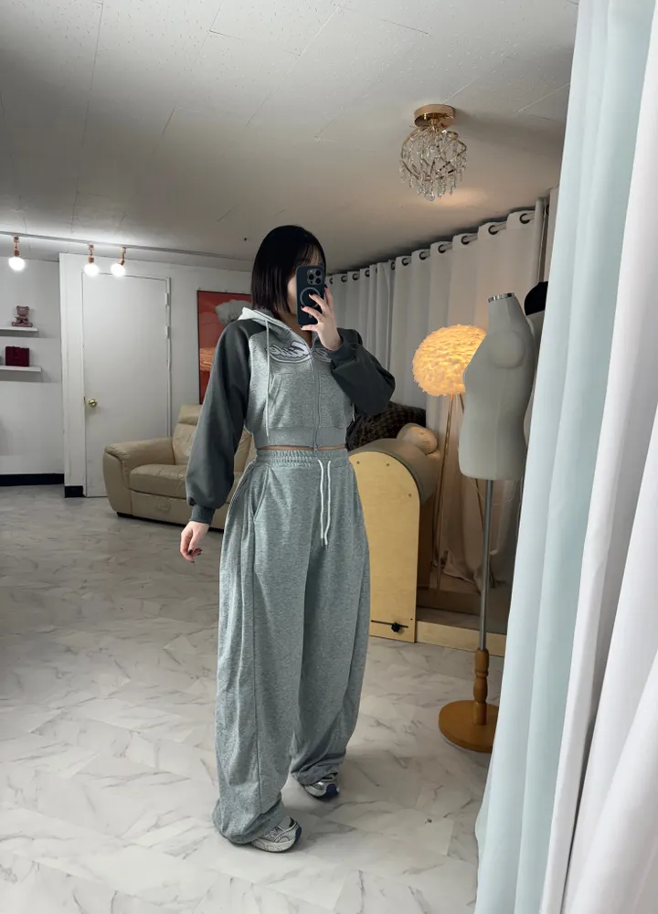 [데일리/투웨이]레터링 나그랑 투웨이 크롭 후드집업 상세 이미지 19