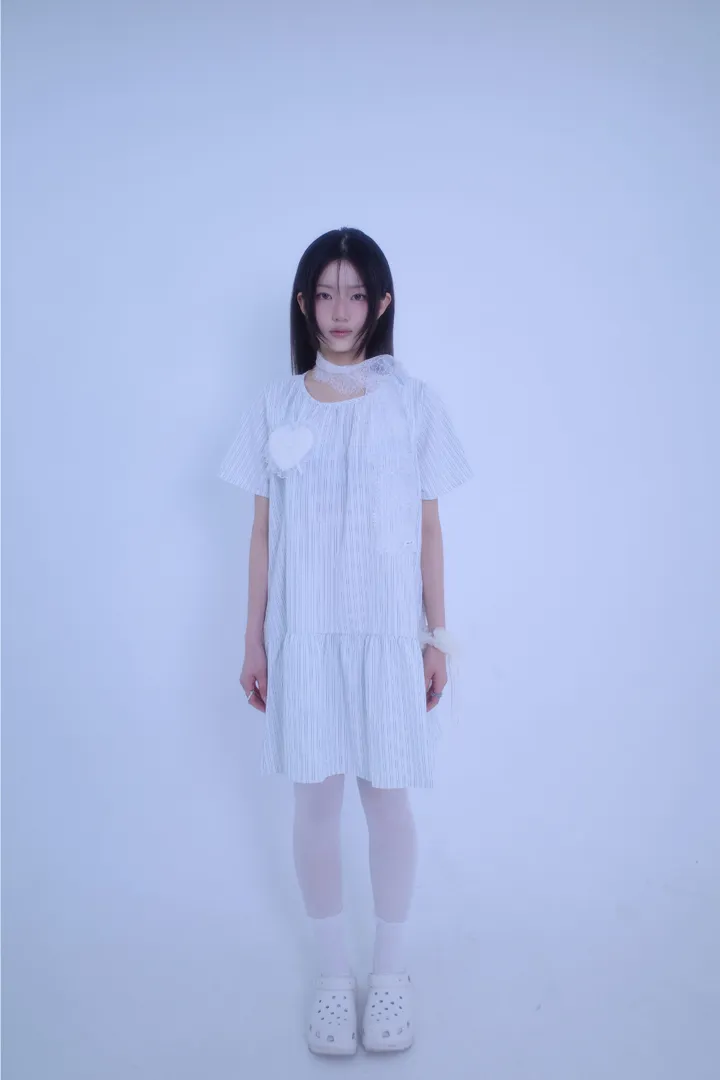 드레스 모델 착용 이미지-S3L9