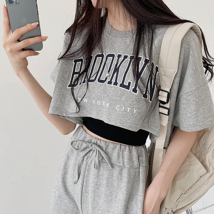 *묶음할인[반팔ver./쓰리세트가격!!] 브루프린팅 오버핏 크롭반팔티+나시+일자와이드핏 밴딩팬츠 트레이닝세트 상세 이미지 16