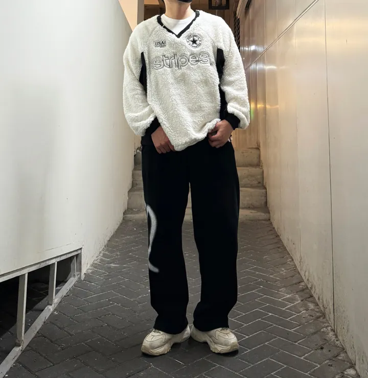[1+1할인]덤블 양털 밍크 후리스 자수 패치 블록코어 스트링 오버핏 브이넥 아노락 맨투맨 상세 이미지 123