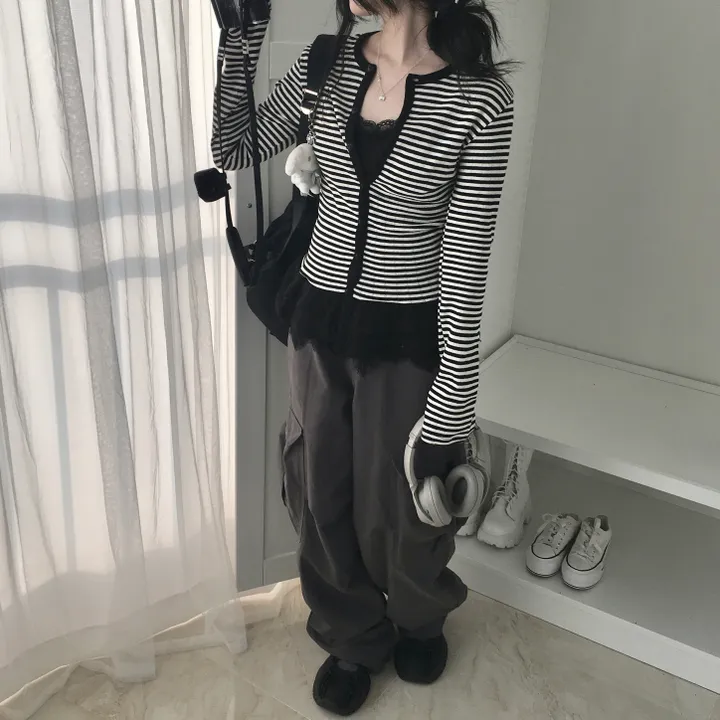 [하트단추🖤/스카시 펀칭] 말라핏 스트라이프 프릴 가디건 상세 이미지 17