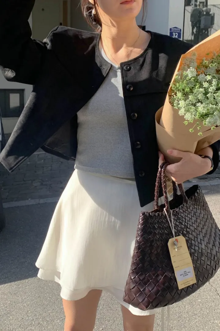 [봄신상🧡] 아잉 에이스 스웨이드 자켓 크롭 숏 라운드 포켓 하객룩 개강룩 출근룩 봄자켓 크롭자켓 상세 이미지 28