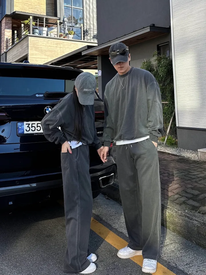 크롭~4XL/ 피그먼트 맨투맨 커플 트레이닝 세트 크롭 오버핏 남녀공용 팬츠 긴바지 겨울 봄 가을 커플룩 커플 시밀러룩 꾸안꾸 투피스 셋업 스트릿 남자 코디 데이트 빅사이즈 코마 상세 이미지 7