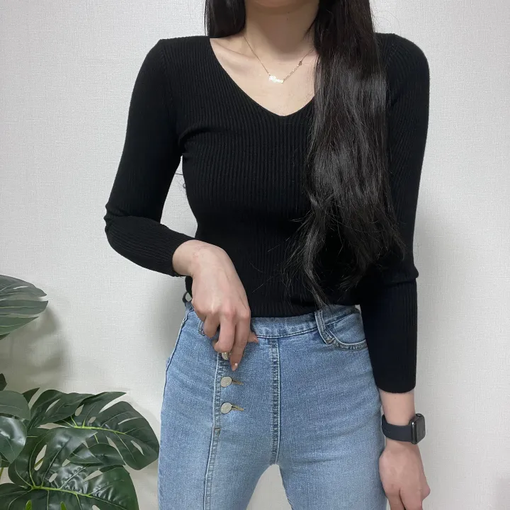 1000장 돌파! 🚀당일발송!🚀✨진짜최저가보장✨ 🎊봄까지 쭉!🎊 주문폭주 🎀리뷰극찬🎀 2개 구매시 묶음할인! 기본 슬림 골지 브이넥 니트 긴팔티 상세 이미지 35