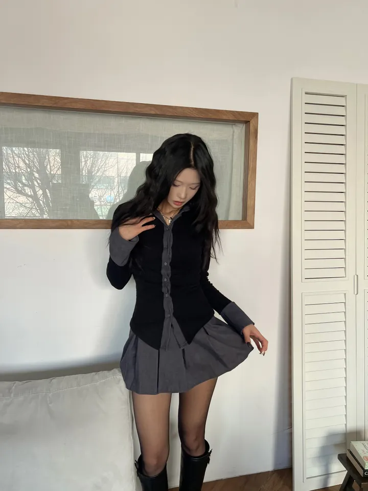 [단품/세트] 루루 카라 스판 골지 긴팔 셔츠 & 플레어 니트 스커트 SET (2color) 상세 이미지 16