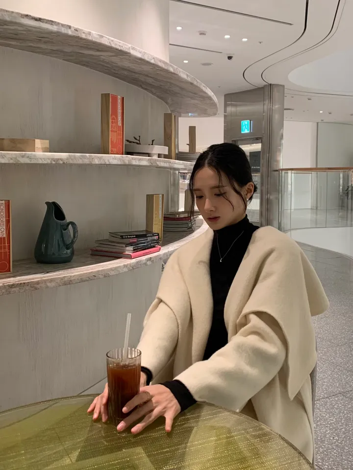 [페미닌/숄핸드메이드/고급미/터틀넥핸드메이드/핸드메이드] 로라 터들 숄 카라 핸드메이드 3color 상세 이미지 13