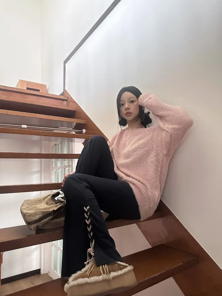 아일렛 스니커즈 부츠컷 레깅스pt 상세 이미지 6