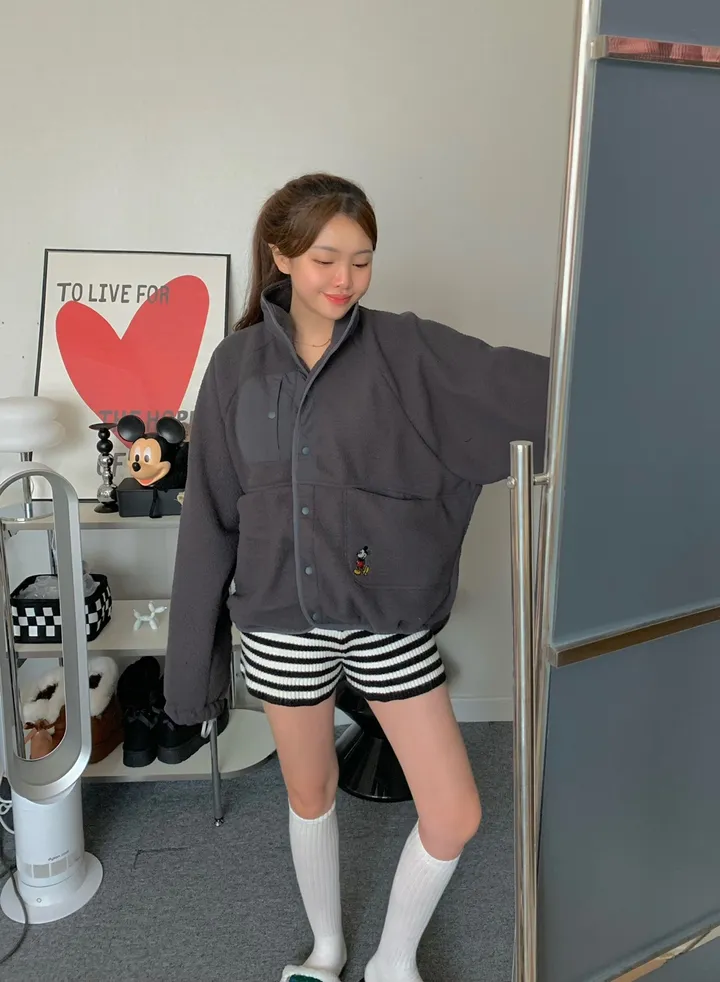 [🌠디즈니정품💭/남녀공용❤️/도링룩단독🤸] 미키 후리스 점퍼 미키마우스 캐릭터 뽀글이 집업 잠바 겨울 아우터 (3color) 상세 이미지 34