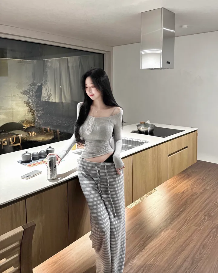 *포근한타올* 허그 스트라이프 팬츠 / 츄리닝 밴딩팬츠 밴딩바지 니트팬츠 니트바지 단가라팬츠 츄리닝바지 트레이닝바지 트레이닝팬츠 와이드팬츠 겨울 하의 수면바지 상세 이미지 7
