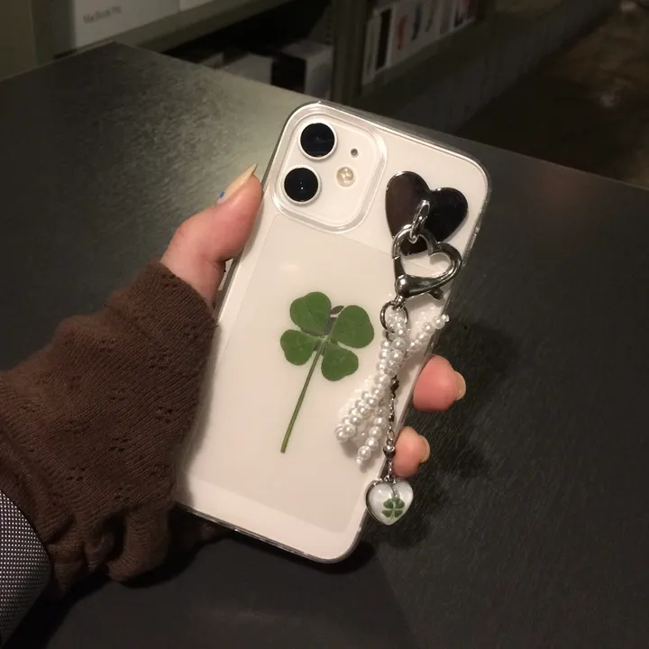🍀2025 LUCKY drop heartchain clover phonecase 드롭하트체인 클로버 행운 폰케이스 상세 이미지 12