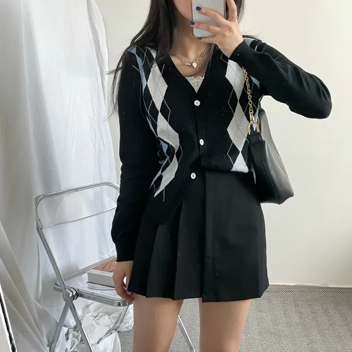 🚀빈티지 아가일  패턴 니트 가디건 1color 상세 이미지 16