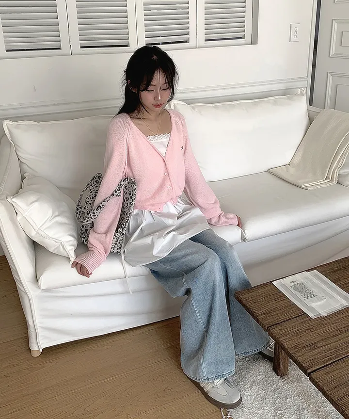 [데일리가디건💗] 데이쥬 팬던트 루즈핏 레이어드 브이넥 니트 가디건 봄 여름 가을 / 벚꽃룩 캠퍼스룩 데일리룩 클래식블랑 상세 이미지 16