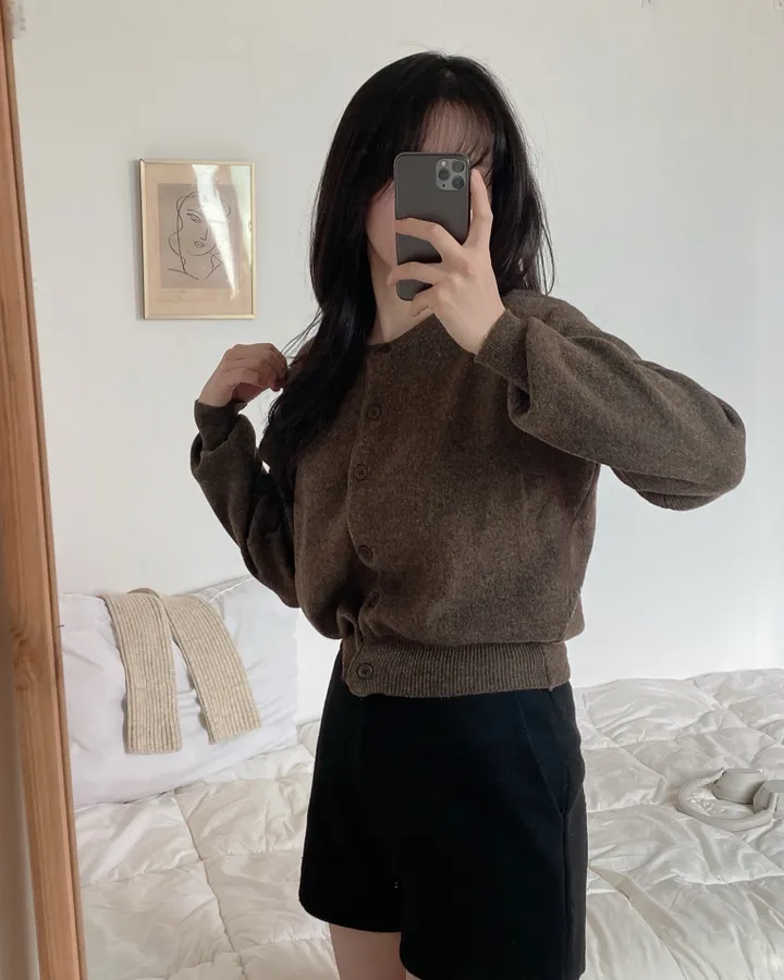 [데일리/인생핏] 라운드 무지 기본 긴팔 니트 가디건 상세 이미지 20