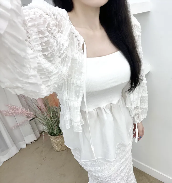 🩵공쥬핏+어깨패드O🩵쉬폰 퍼프 땡땡이 볼레로 가디건 (3COLOR) 시스루 프릴가디건 휴양지룩 여행룩 볼레로블라우스 상세 이미지 13