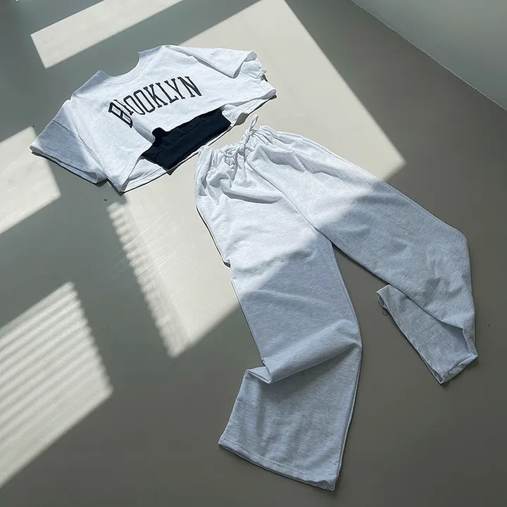 *묶음할인[반팔ver./쓰리세트가격!!] 브루프린팅 오버핏 크롭반팔티+나시+일자와이드핏 밴딩팬츠 트레이닝세트 상세 이미지 33