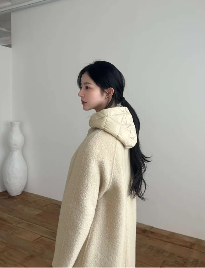 파스텔 후디드 핸드메이드 울 토글 코트 상세 이미지 2