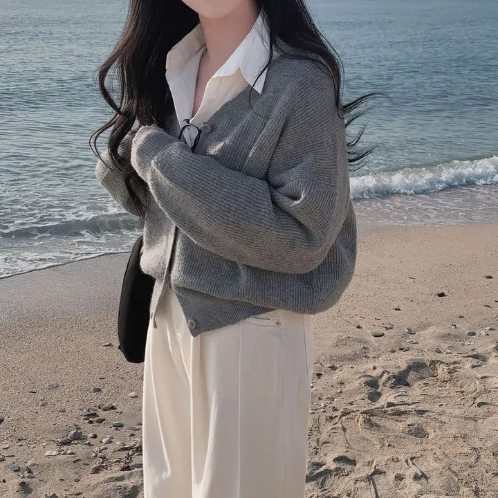 [인생가디건🤍]극여리 루즈핏 울 브이넥 니트 가디건 - 8color 상세 이미지 14