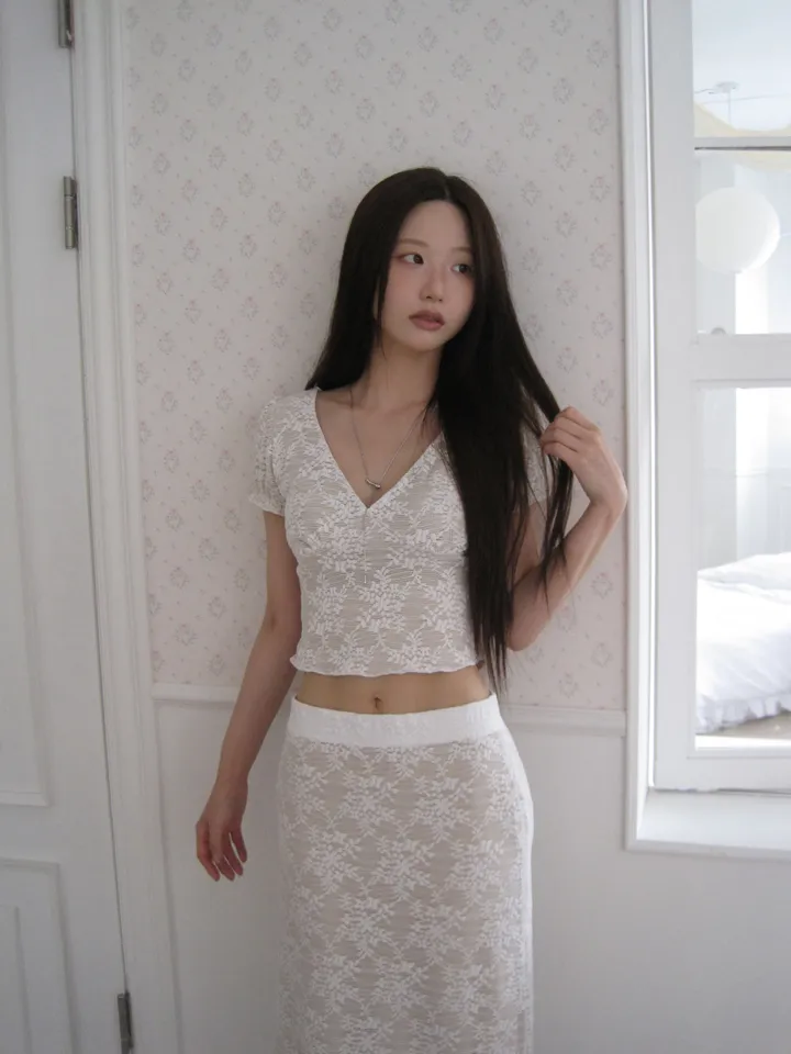 반팔 티셔츠 모델 착용 이미지-S1L18