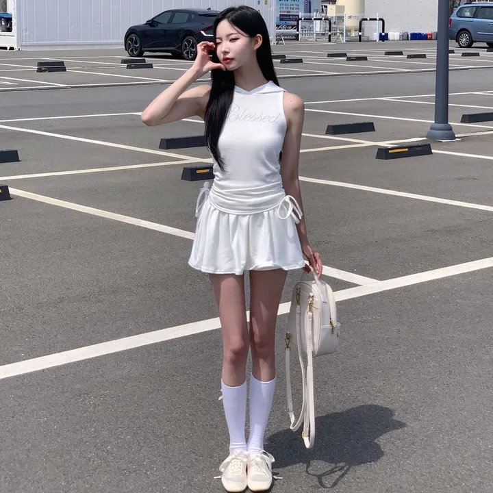 [유니크🖤] 미니 후드 세트 / 후드티 반팔티 투피스 치마바지 플레어 플리츠 레이어드 스커트 민소매 오프숄더 여름반팔 셔링 크롭티 크롭반팔 미니스커트 캉캉치마 캉캉스커트 블랙 상세 이미지 34