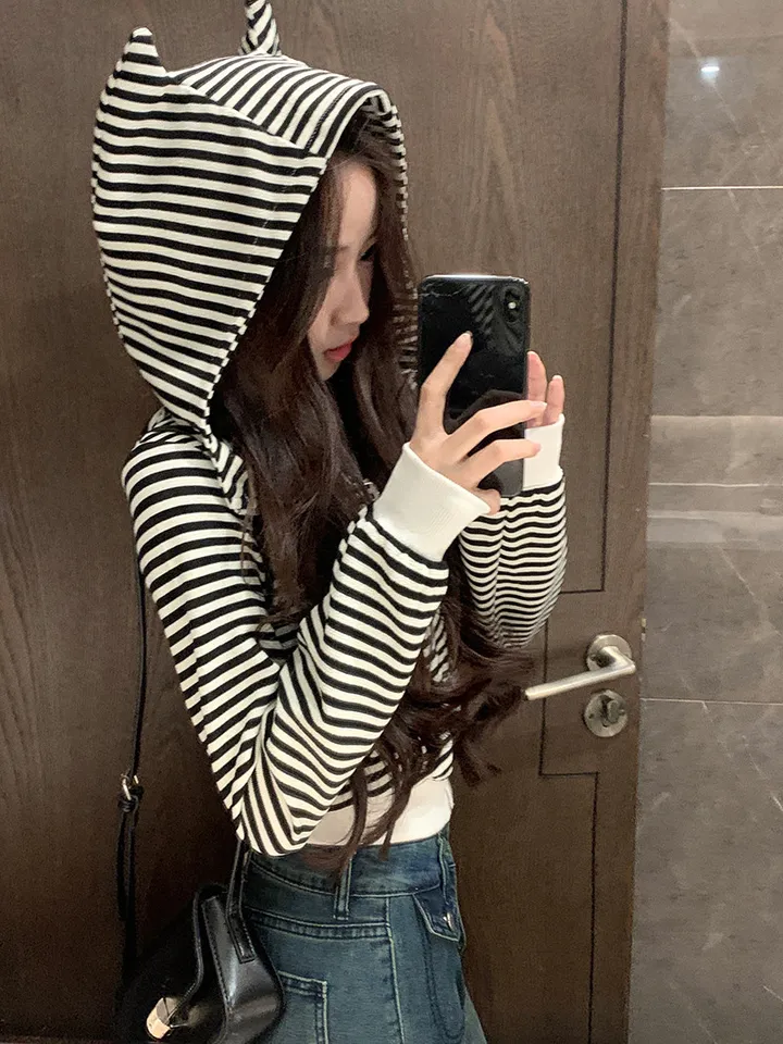 [인기🖤/빈티지]캣츠 스트라이프 후드집업 1color 슬림핏 여리핏 후드 후드집업 단가라 스트라이프 빈티지후드집업 y2k 펑크 고스룩 유니크 크롭 고양이 뿔후드 유니크 봄 상세 이미지 8