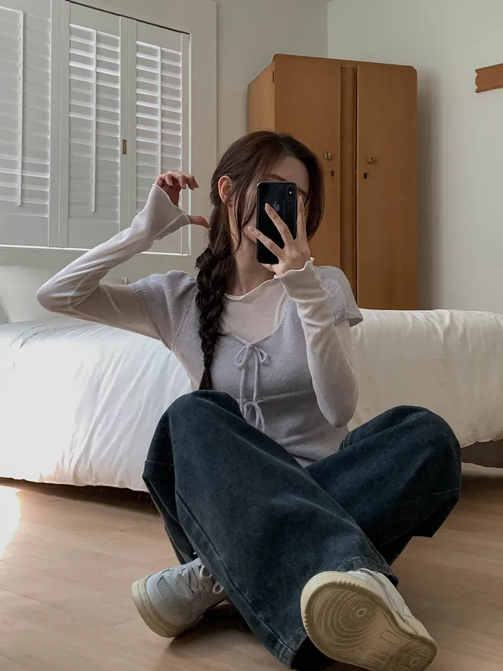 [여리색감/레이어드티] 다린 보트넥 물결 프릴 시스루 긴팔 티셔츠 4colors 상세 이미지 17