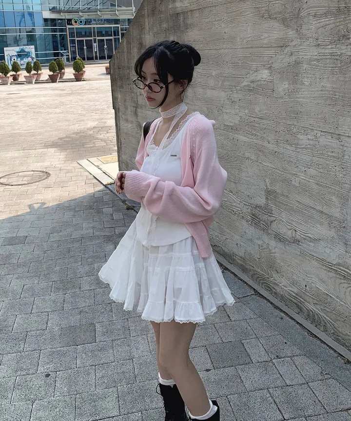 [데일리🫧벚꽃룩] 부코 펜던트 브이넥 니트 가디건 봄 가을 / 벚꽃룩 개강룩 데이트룩 여름가디건 여름니트 클래식블랑 상세 이미지 32
