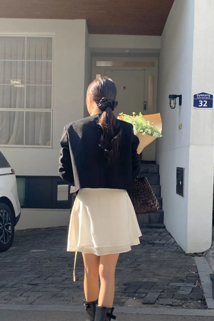 [봄신상🧡] 아잉 에이스 스웨이드 자켓 크롭 숏 라운드 포켓 하객룩 개강룩 출근룩 봄자켓 크롭자켓 상세 이미지 32