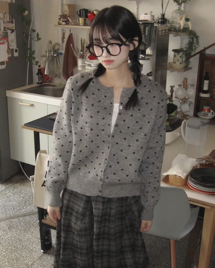 [모델소장/봄신상🖤] about dot knit cd 상세 이미지 8