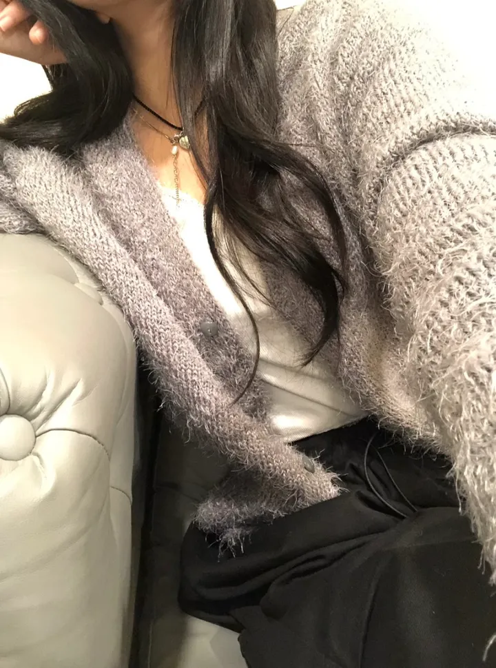 bubble boucle cardigan (2color) 버블 부클 퍼 가디건 상세 이미지 28