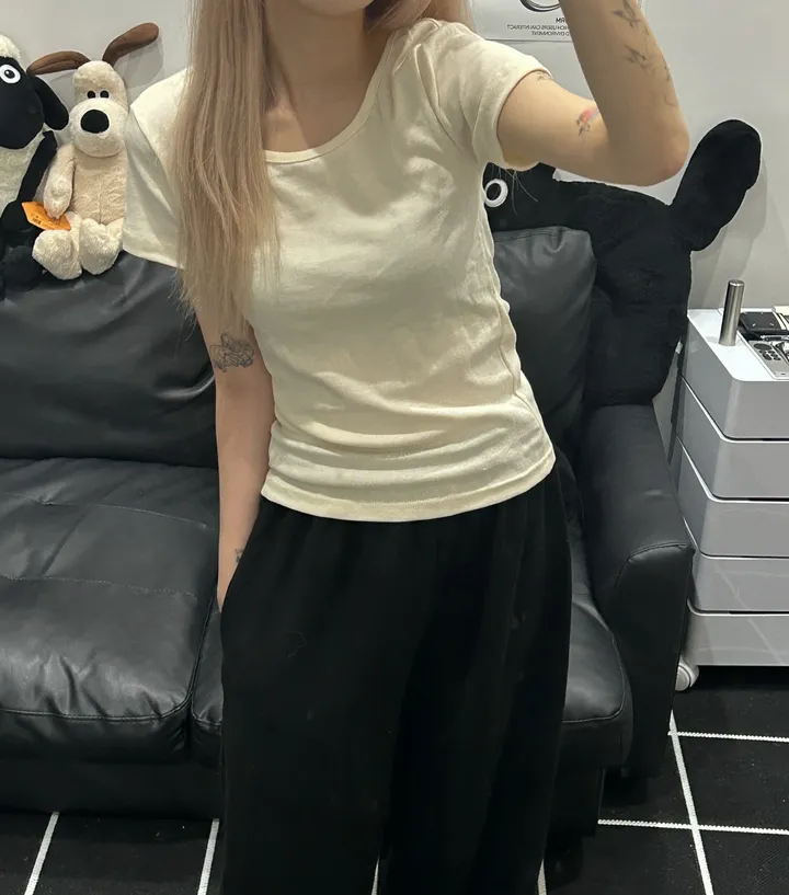 [🎀누적판매 2천장🎀] Butter slimfit u-neck short sleeve T 버터 슬림핏 유넥 반팔티 상세 이미지 59