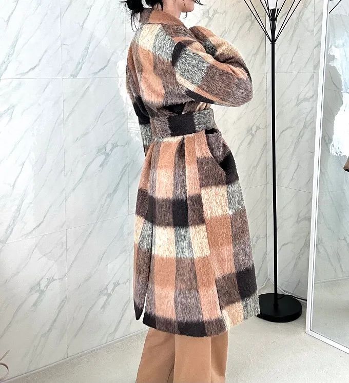 [고퀄리티/주문폭주🤎] 머플러세트 앙고라 퍼 체크 롱코트 드뮤어룩 데일리룩 꾸안꾸 퍼코트 상세 이미지 3