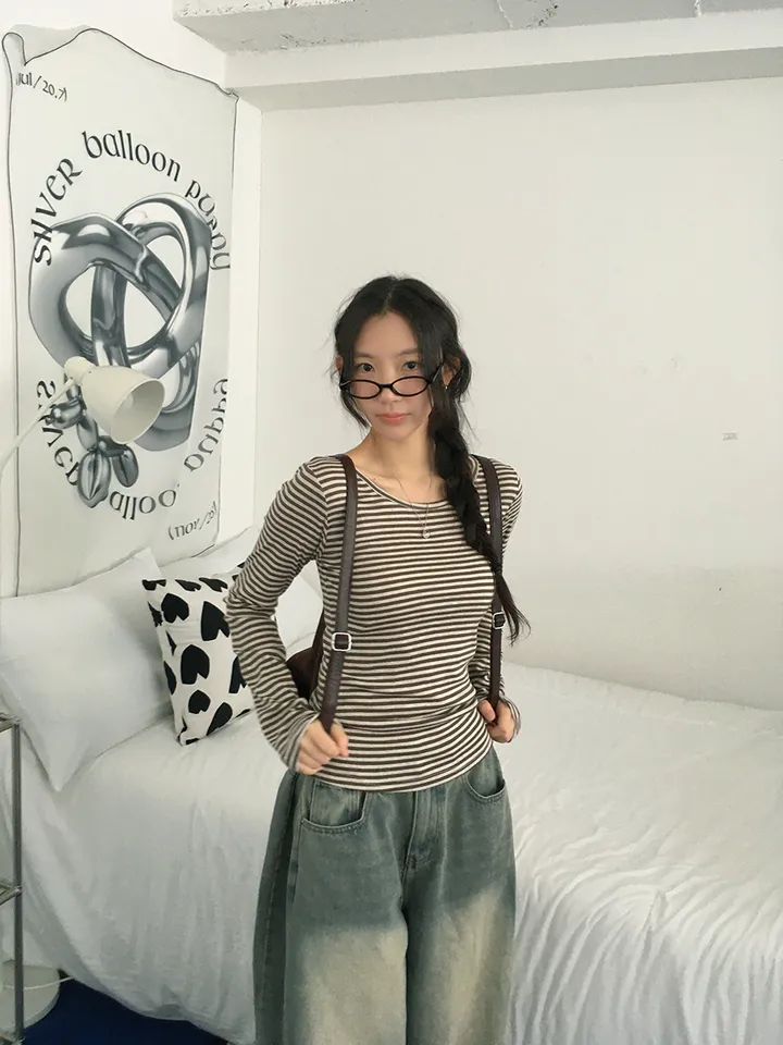 [슬림핏!/간절기,봄필수! 잔단가라 라운드넥 단가라티셔츠 긴팔티셔츠 이너티 기본티] 엘리슬림핏단가라긴팔T 상세 이미지 11