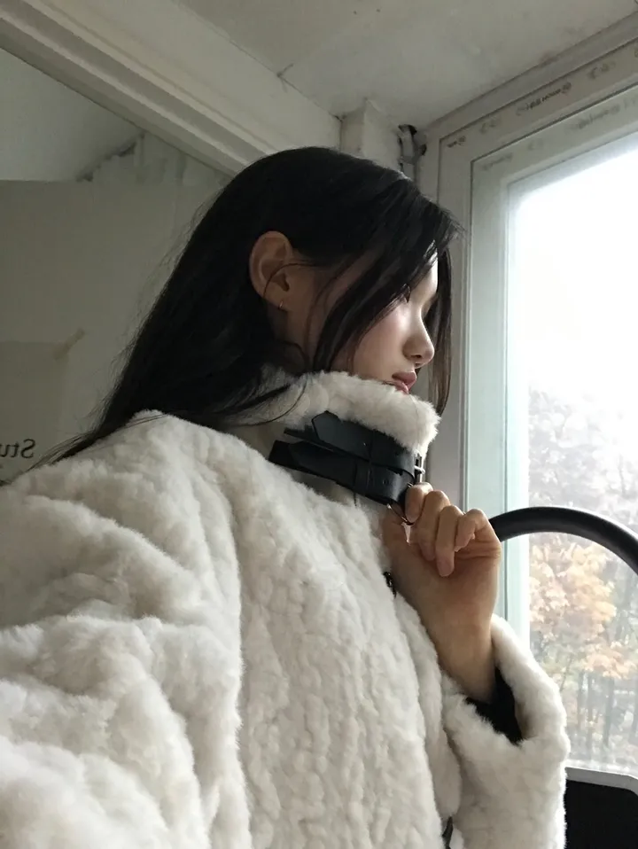 [폭닥폭닥🤍🖤/MD추천✨]더플 양털 떡볶이 버클 퍼 자켓 상세 이미지 12