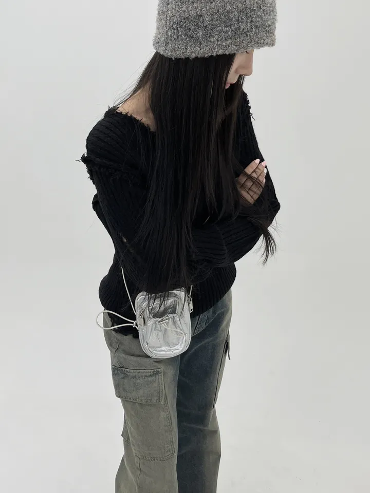 [3color]글로시 / 나일론 스토퍼 미니백 glossy mini crossbag (가벼운 데일리 가방 유니크 쁘띠 스트링 크로스백) 상세 이미지 9