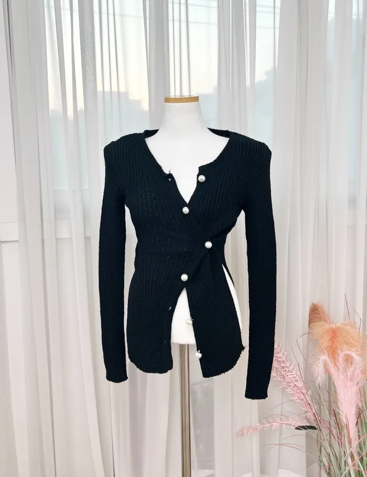 ✨여름부클소재!✨어깨패드O 언발 사선 진주 부클 가디건 니트 (4COLOR) 여름니트 여름가디건 진주버튼 옆단추 트임 가디건 상세 이미지 26